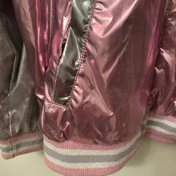 Cat & jack silver and pink shiny lightweight zip up jacket medium 7/8  ribbed - Picture 11 of 11